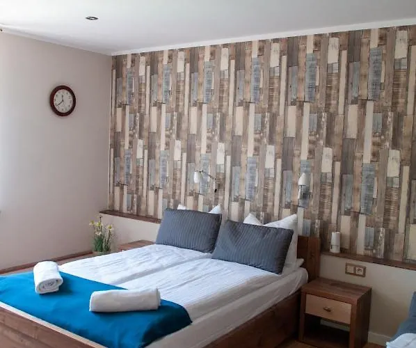 Monti بيت ضيافة