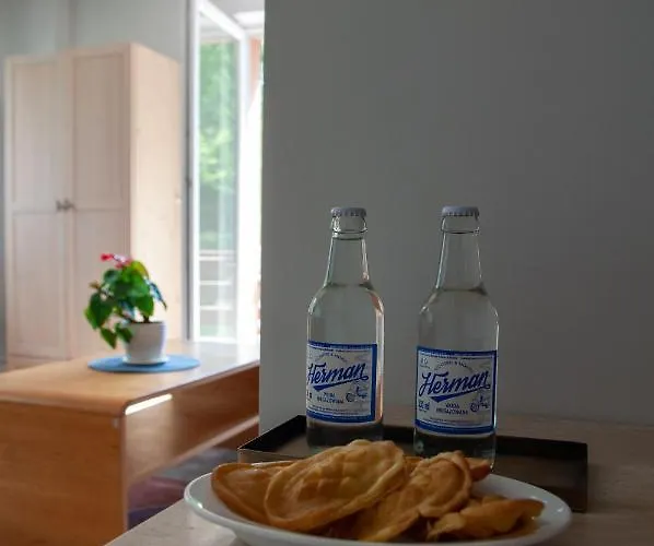 بيت ضيافة Monti *